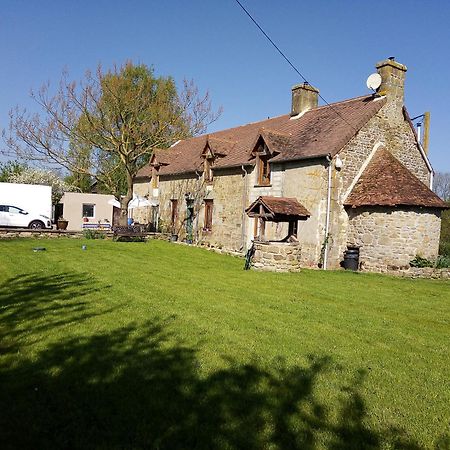 Le Beauregard Bed & Breakfast Ranes Bagian luar foto