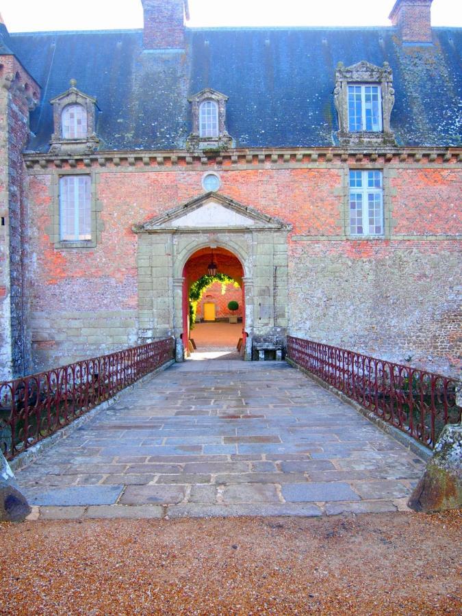 Le Beauregard Bed & Breakfast Ranes Bagian luar foto